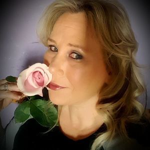 Meet your Posher, Michele